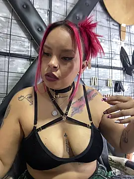 Snapshot of Alana_Roth chatting on October 2025 07:49:02 PM Alana Roth online show from October 2025 07:49:02 PM