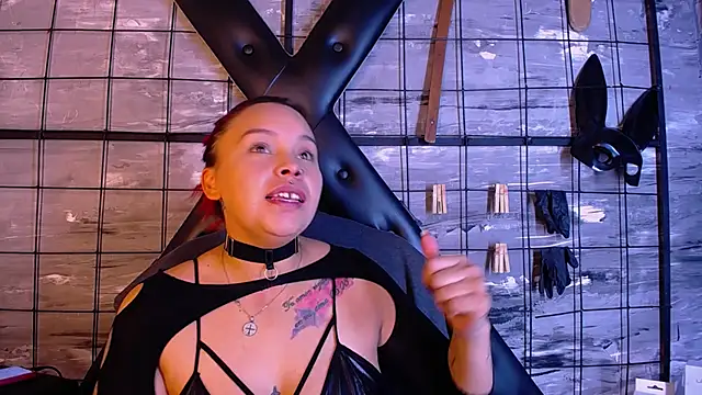 Snapshot of Alana_Roth chatting on October 2025 04:30:02 PM Alana Roth online show from October 2025 04:30:02 PM