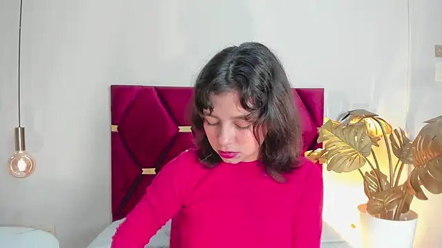 LuciaFerrero online show from October 2025 12:41:02 AM