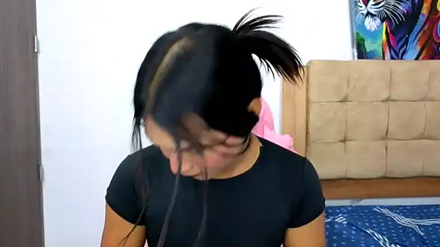 Miss noah18 online show from February 2026 10:17:01 PM