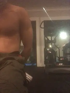 IndianHunk069 online show from December 2024 01:00:02 AM