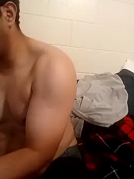 k1oudE online show from February 2026 03:47:01 AM