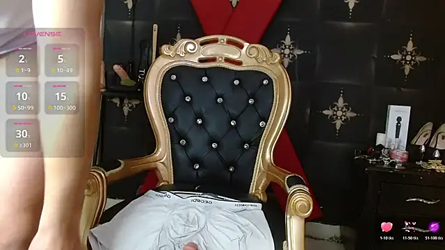 Noah-cock online show from December 2025 06:03:02 PM