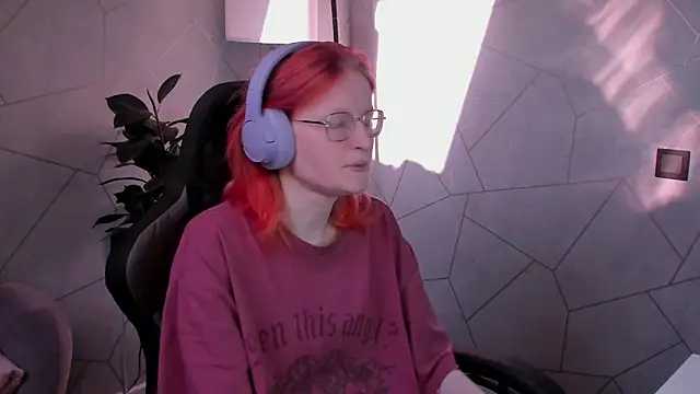 ElizabethHarpper online show from February 2026 09:15:01 AM