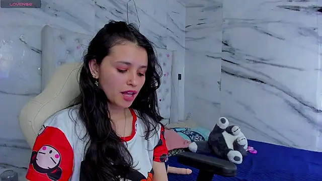 arissha lee online show from May 2026 01:02:02 AM