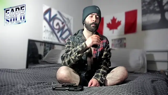 Faded-Solo online show from November 2025 08:16:01 PM