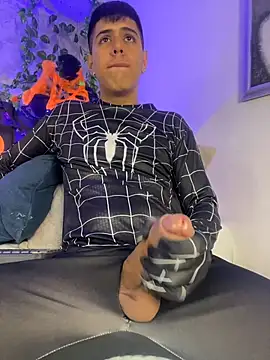 Angel Khouri online show from October 2025 03:51:02 AM