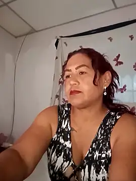 Snapshot of Abigail_BigTits chatting on January 2025 07:01:02 PM Abigail BigTits online show from January 2025 07:01:02 PM