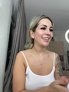 amiraroshen online show from January 2026 05:56:01 AM