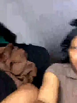 Thando04 online show from October 2025 03:56:02 PM