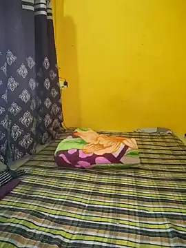 lovelygirl4567 online show from February 2025 04:04:01 AM