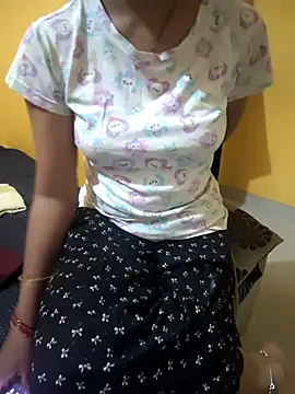 lovelygirl4567 online show from September 2025 02:52:01 PM