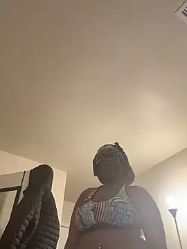 DamnBubbles online show from February 2025 06:22:02 PM