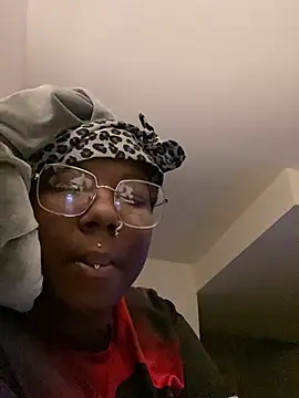 DamnBubbles online show from February 2025 03:50:02 AM