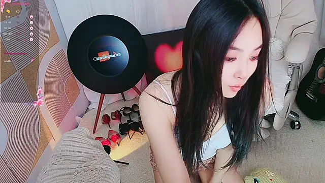 xiaotiantian-76 online show from November 2025 02:50:01 PM