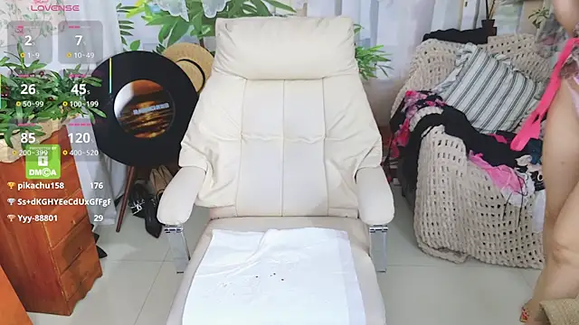 xiaotiantian-76 online show from April 2026 02:20:01 PM