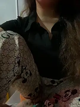 Snapshot of feng-a chatting on January 2025 06:41:02 PM feng-a online show from January 2025 06:41:02 PM