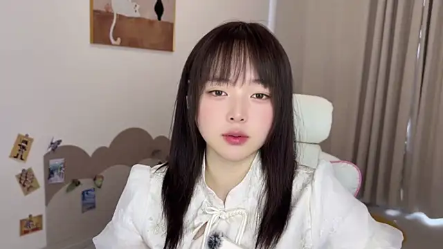 Chenjing0 online show from April 2026 04:56:01 AM