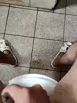 Snapshot of dreamers_dick chatting on January 2025 02:49:02 AM dreamers dick online show from January 2025 02:49:02 AM