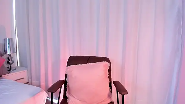 LiaCathaleya online show from February 2026 05:29:01 PM