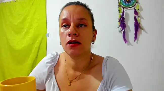 sofi saliva2511 online show from January 2025 10:01:01 AM