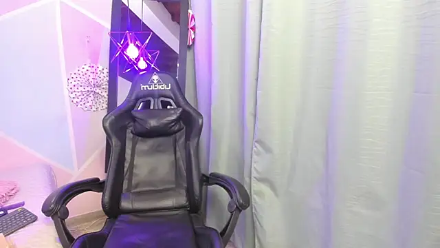 katy handerson online show from February 2025 11:04:02 PM