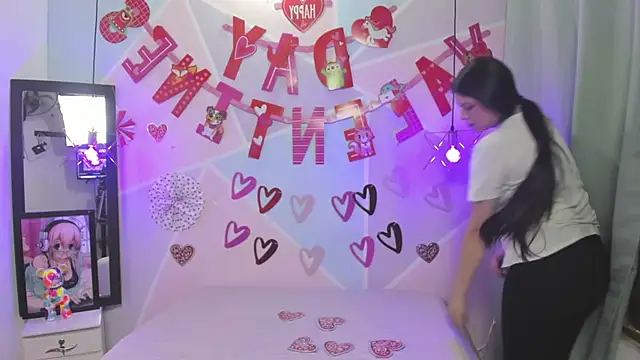 katy handerson online show from February 2025 01:18:02 PM