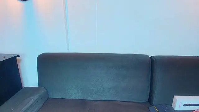 katy handerson online show from November 2025 08:43:01 PM