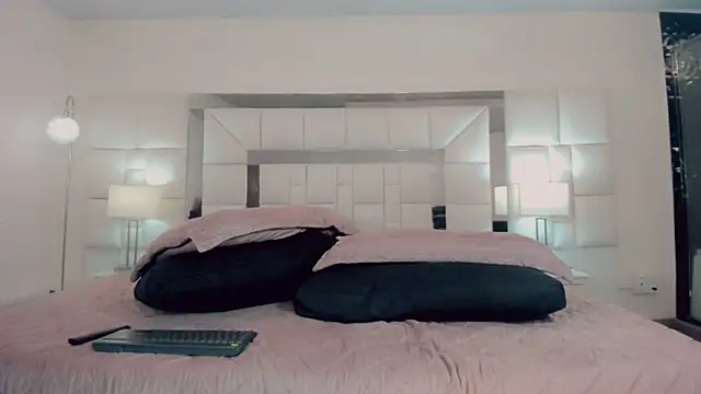 Gisele fox online show from March 2025 10:34:02 PM