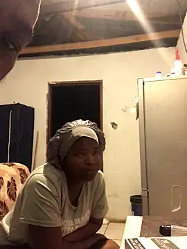 KMbesxxx online show from October 2025 07:57:02 PM