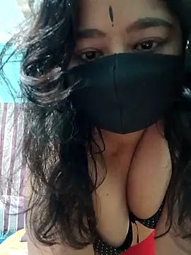  MilkyBar online show from February 2025 06:54:01 AM