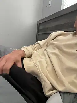 Snapshot of leisurelycriminal chatting on October 2025 04:40:02 PM leisurelycriminal online show from October 2025 04:40:02 PM