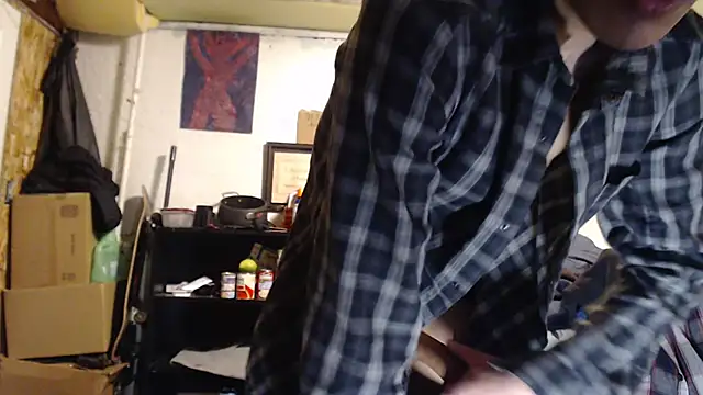 Snapshot of SadCatDaddy chatting on January 2025 12:13:01 AM SadCatDaddy online show from January 2025 12:13:01 AM