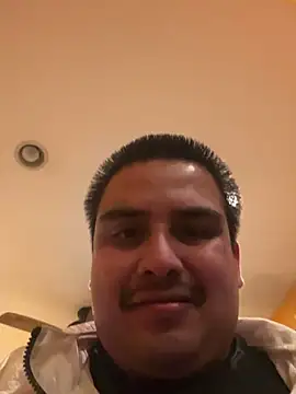 Snapshot of LA_cloudzzpnp chatting on January 2025 11:52:01 AM LA cloudzzpnp online show from January 2025 11:52:01 AM