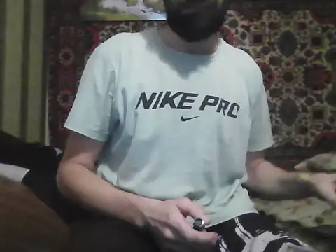 AlferezzSolvajo online show from September 2025 12:49:02 PM