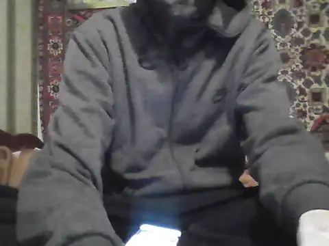 AlferezzSolvajo online show from October 2025 01:06:02 PM