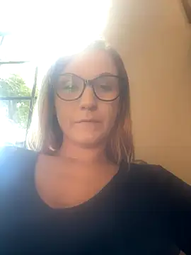 Snapshot of Kitty_DaCocks chatting on October 2025 07:58:01 PM Kitty DaCocks online show from October 2025 07:58:01 PM