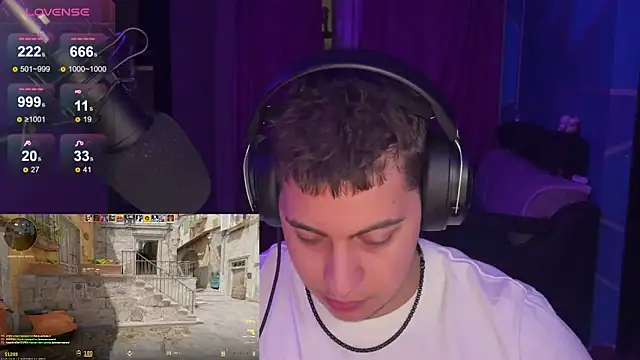 Snapshot of niklix1 chatting on January 2025 01:03:02 PM niklix1 online show from January 2025 01:03:02 PM