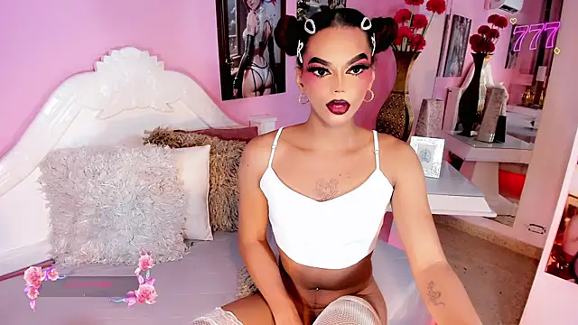 Diva Smith02 online show from July 2026 11:37:02 AM