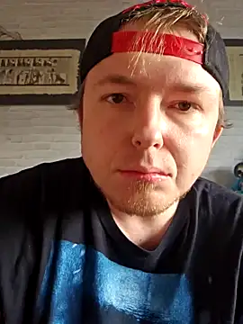 Snapshot of Lucieldark chatting on January 2025 03:10:01 PM Lucieldark online show from January 2025 03:10:01 PM