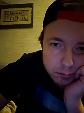 Snapshot of Lucieldark chatting on January 2025 04:44:01 PM Lucieldark online show from January 2025 04:44:01 PM