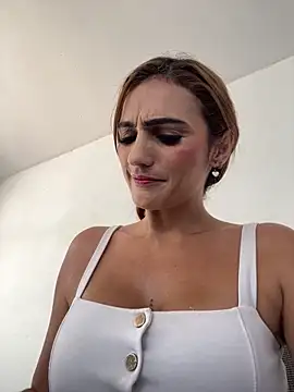 Snapshot of Samantha_bigboobs chatting on February 2025 08:36:02 PM Samantha bigboobs online show from February 2025 08:36:02 PM