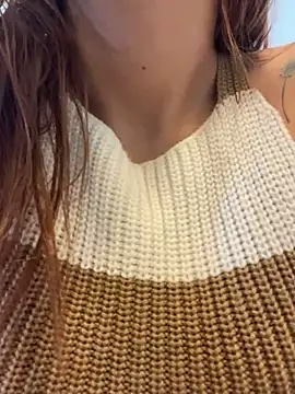 Snapshot of Samantha_bigboobs chatting on February 2025 08:05:02 PM Samantha bigboobs online show from February 2025 08:05:02 PM