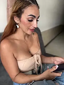 Snapshot of Samantha_bigboobs chatting on March 2025 09:15:01 PM Samantha bigboobs online show from March 2025 09:15:01 PM