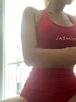 Snapshot of Samantha_bigboobs chatting on November 2025 07:46:02 PM Samantha bigboobs online show from November 2025 07:46:02 PM