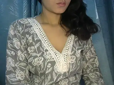 Horny honey69 online show from January 2025 05:18:01 PM