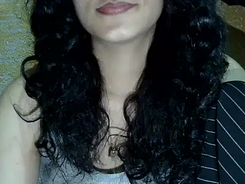 Horny honey69 online show from September 2025 04:44:02 PM