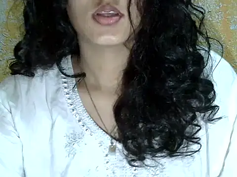 Horny honey69 online show from October 2025 02:25:01 PM
