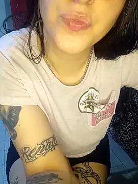 Camilita0 online show from November 2025 08:47:02 AM