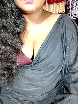 YERY HOT online show from October 2025 05:42:01 PM